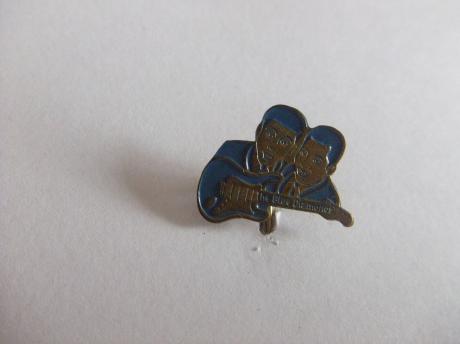 tv ster zanggroep The Bleu Diamonds blauw